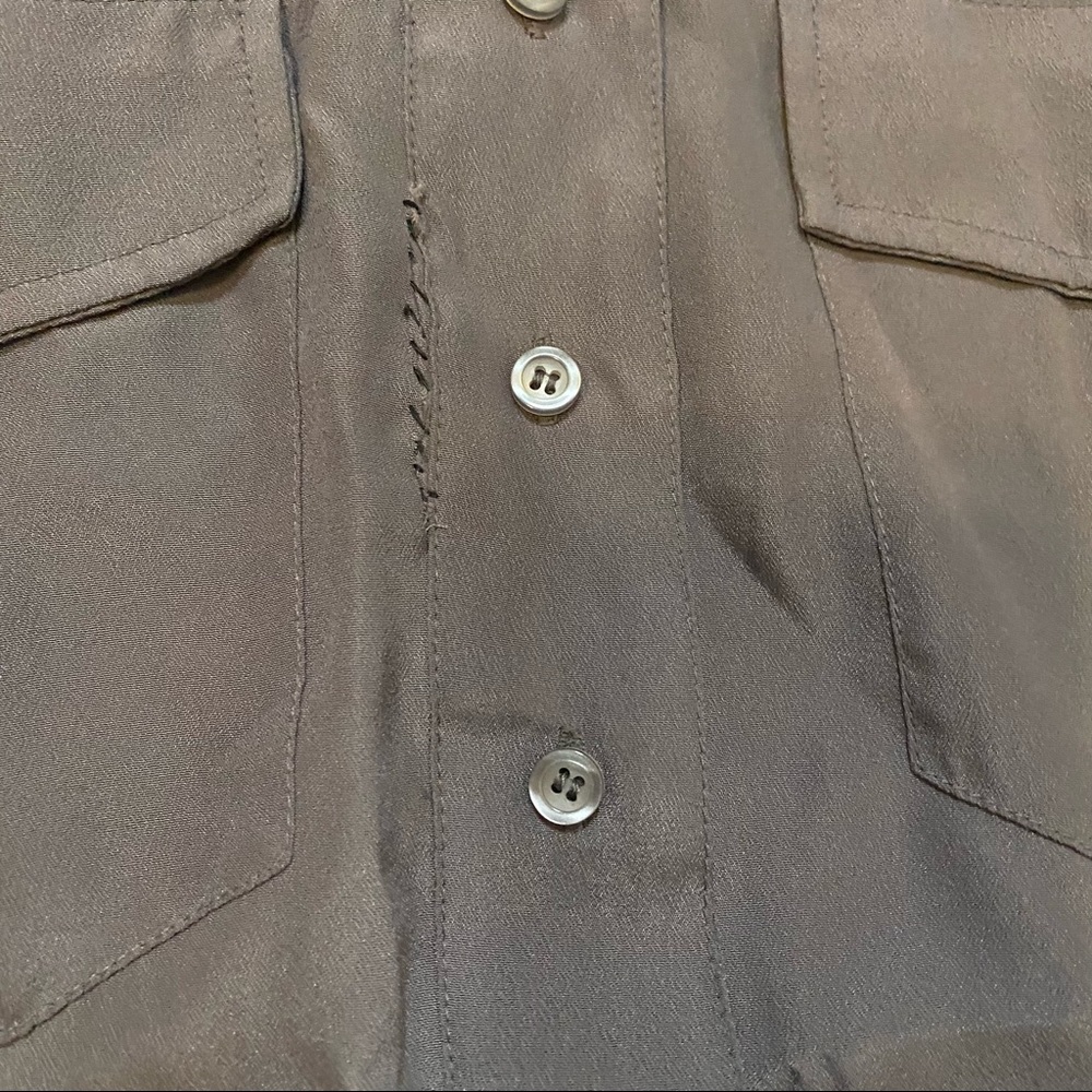 J. Crew Gray Sleeveless Button Down Y2K Preppy Retro Business Casual Blouse - Picture 2 of 15